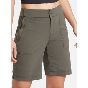Athleta Trekkie Bermuda Shorts! NWOT